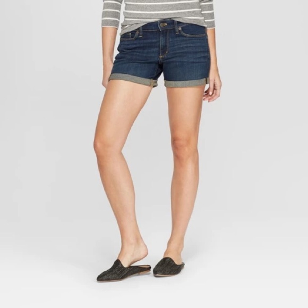Universal Thread Mid Rise Mini Shorts